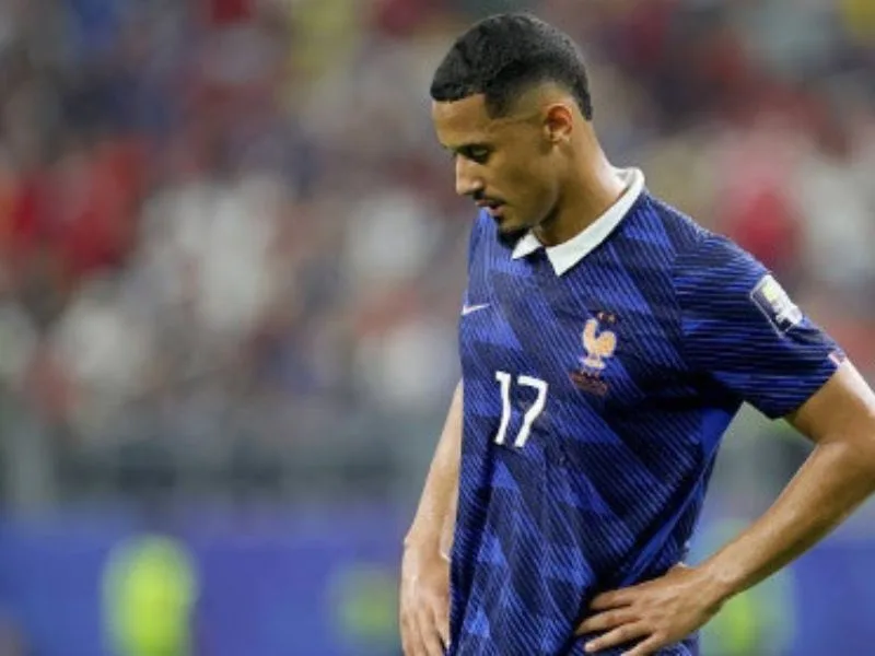 william saliba hanh trinh tu tai nang tre den trung ve thep cua arsenal
